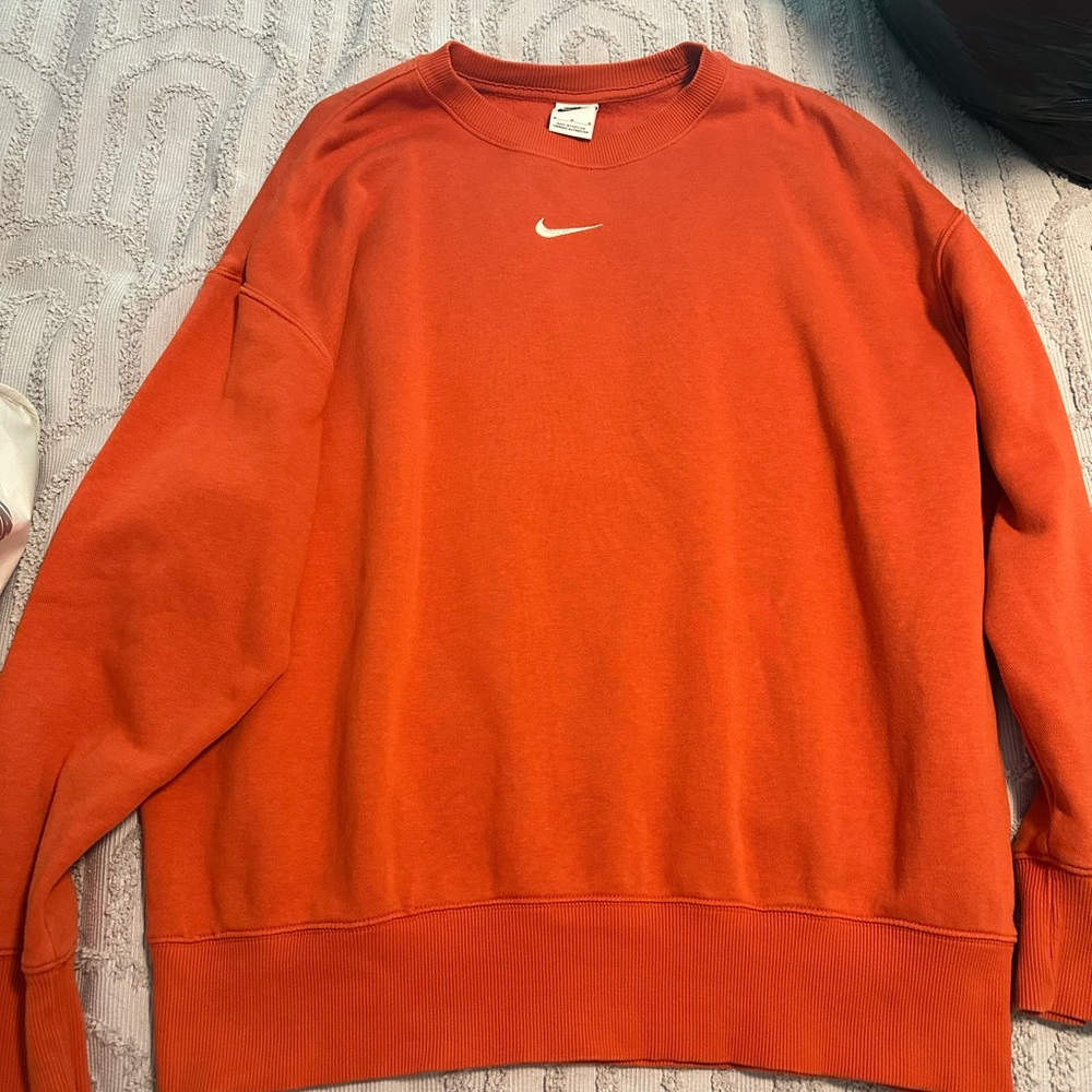 NIKE Orange Crew Neck